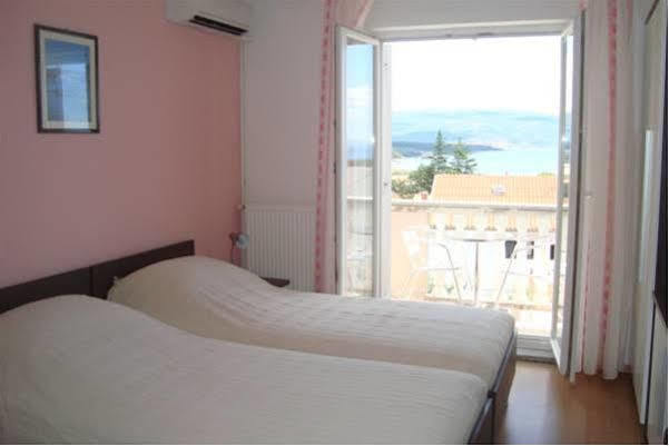 B&B Villa Ana Krk Town Exterior foto